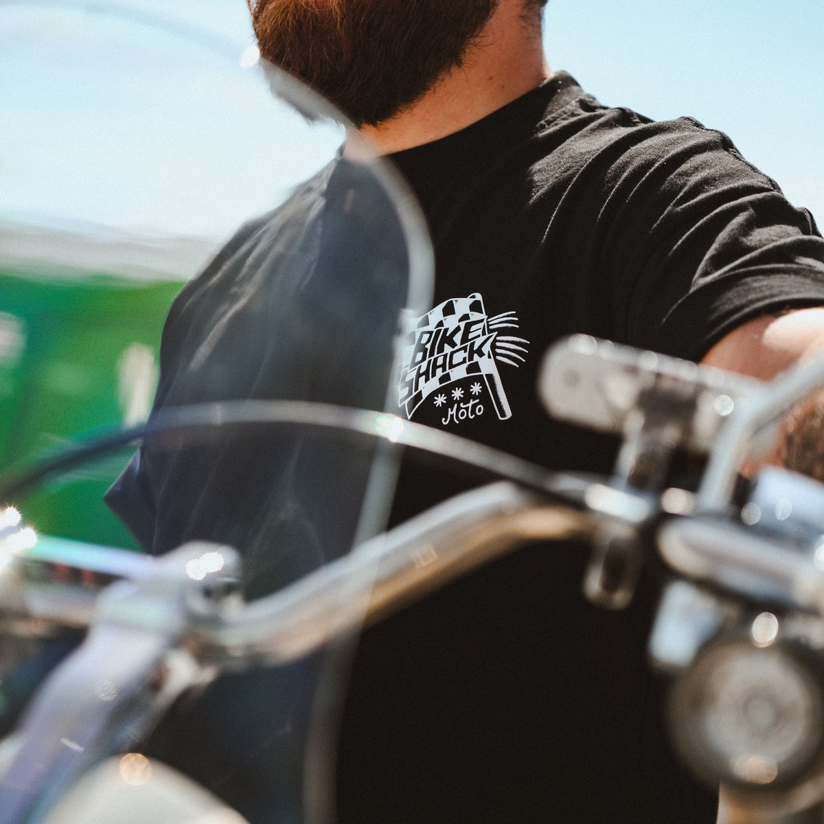 podium tee